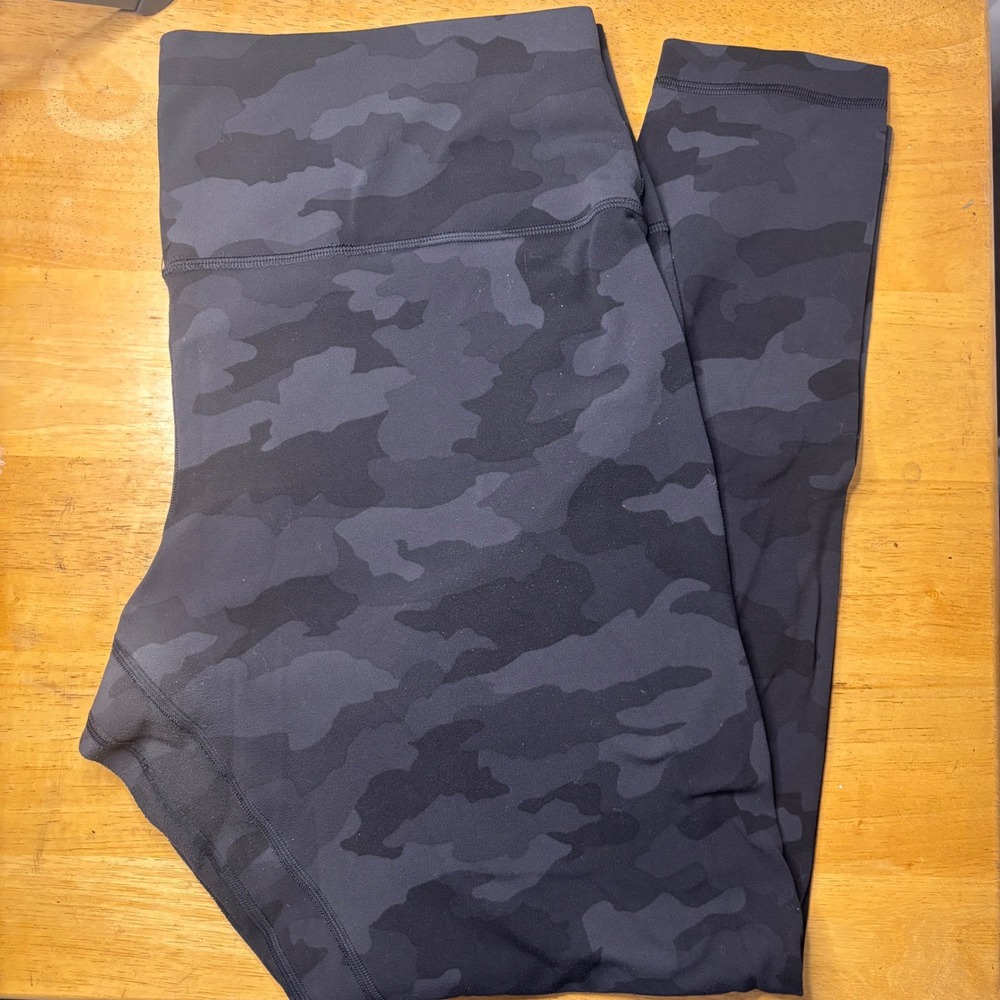 Lululemon Align High-Rise Pant 28 Heritage 365 Camo Deep Coal Multi Size 18